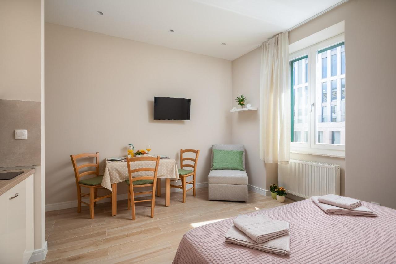 Apartment More Сплит Екстериор снимка