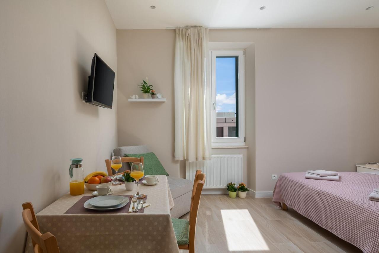 Apartment More Сплит Екстериор снимка